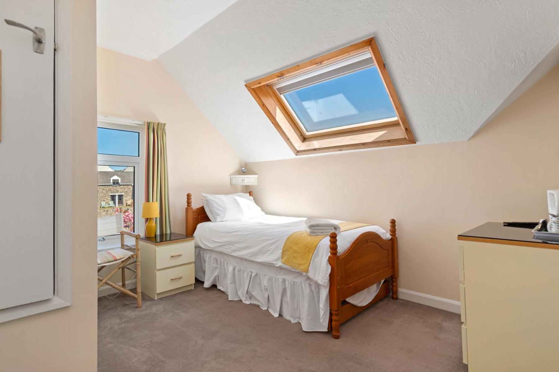 Anchor Guest House Haverfordwest Pokój zdjęcie